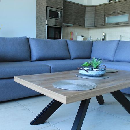 Lakis Luxury Apartment ケラモティ エクステリア 写真