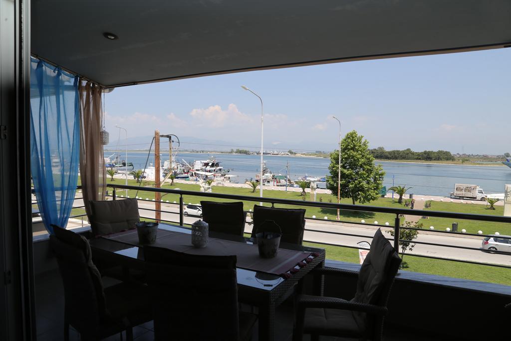 Lakis Luxury Apartment ケラモティ エクステリア 写真
