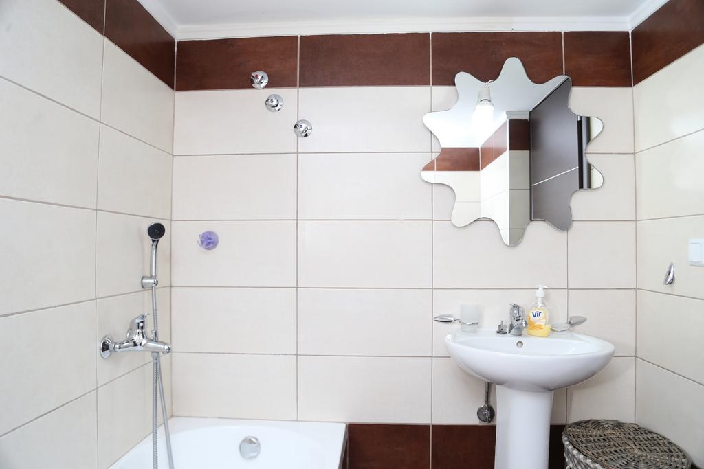 Lakis Luxury Apartment ケラモティ エクステリア 写真